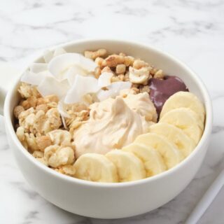 🥣 朝のご褒美、アサイーボウル🌞 1日をちょっと贅沢に始めたい朝…