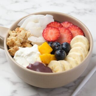 🥣 アサイボールとグリークヨーグルトが主役のB-lab！ オーガニ…