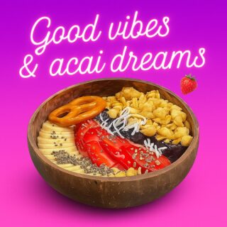 🌞 Perfect weather for a superfood break!  Grab your acai bo…